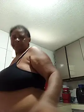 Rosabela04 online show from 04/11/26, 02:21