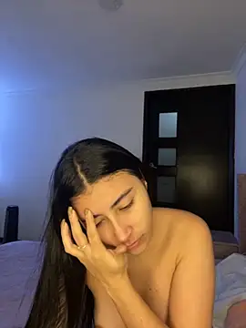 Isabella Montoya online show from 10/12/25, 03:24