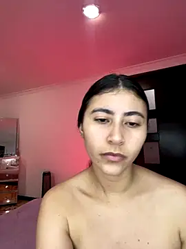 Isabella Montoya online show from 10/14/25, 03:56