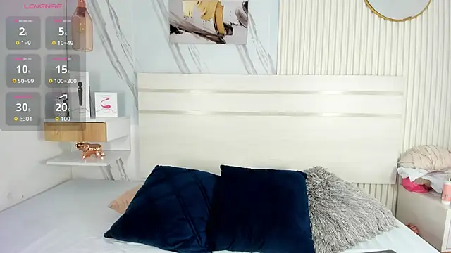 VictoriaHarriss online show from 10/10/25, 07:58