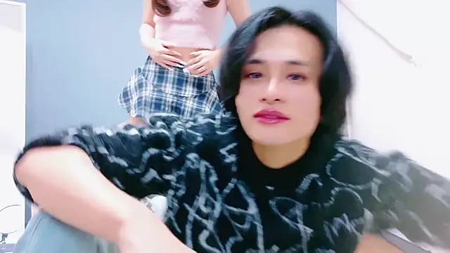 Ruru-shuv online show from 11/30/25, 08:48