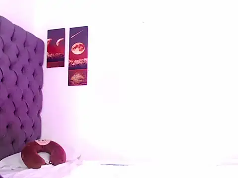 whitneytt online show from 05/30/26, 08:42