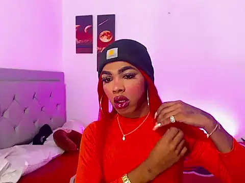 whitneytt online show from 06/25/26, 10:42