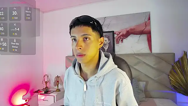 EstivenSallas online show from 10/02/25, 02:37