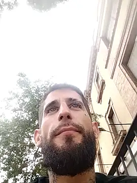 Snapshot of lolo699 chatting on 10/28/25, 12:59 lolo699 online show from 10/28/25, 12:59