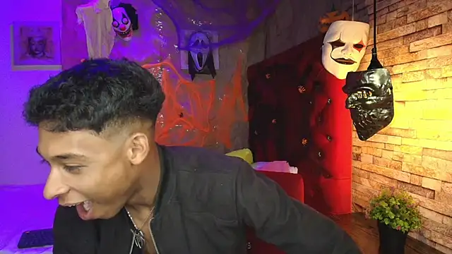 CoffeNaughty nom online show from 10/24/25, 04:00