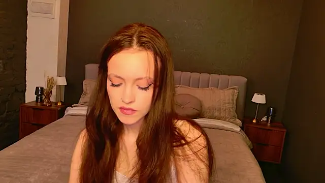 Snapshot of SallyPinkman chatting on 04/19/26, 09:10 SallyPinkman online show from 04/19/26, 09:10