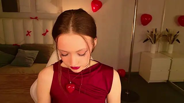 Snapshot of SallyPinkman chatting on 02/14/26, 09:09 SallyPinkman online show from 02/14/26, 09:09