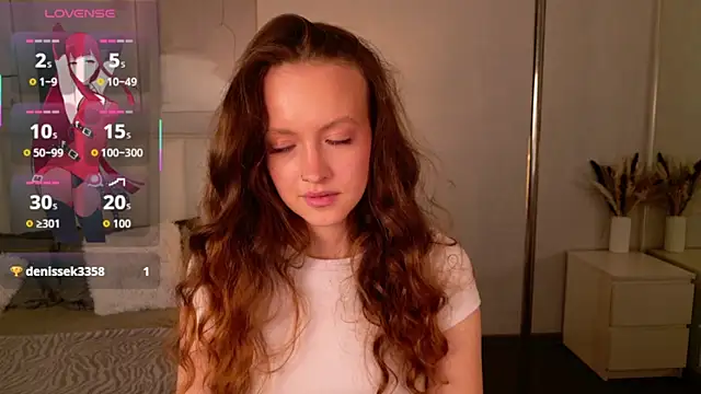 SallyPinkman online show from 10/28/25, 02:27