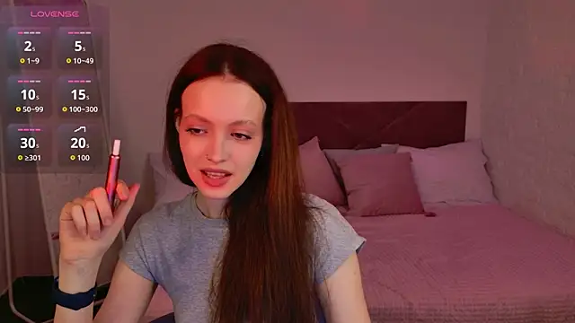 Snapshot of SallyPinkman chatting on 04/13/26, 02:10 SallyPinkman online show from 04/13/26, 02:10