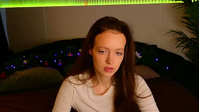 SallyPinkman online show from 12/18/25, 09:03