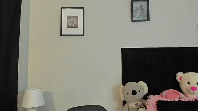 Lyria Diamond online show from 01/10/26, 08:26