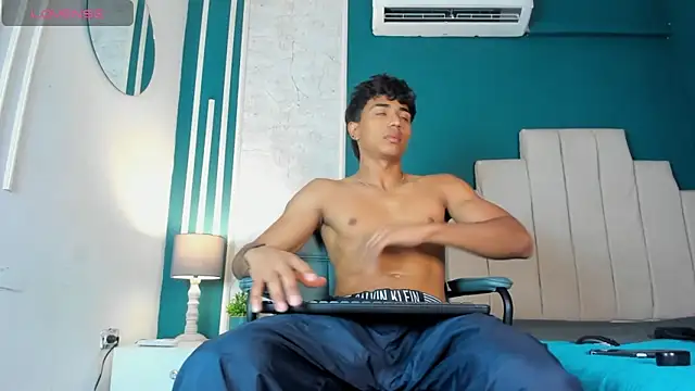 Jaycob Black1 online show from 09/19/25, 11:58