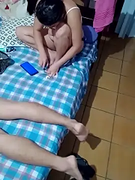 Cachorrinha2025 online show from 11/28/25, 04:01