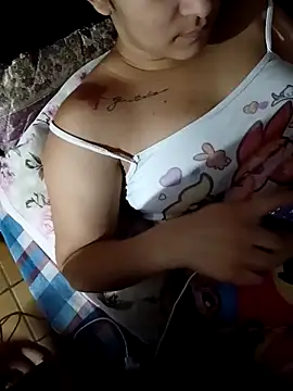 Cachorrinha2025 online show from 04/13/26, 10:03