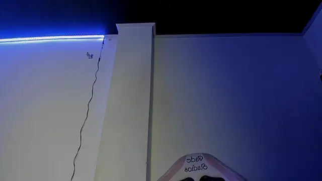 abbiecollins js online show from 04/03/26, 04:30