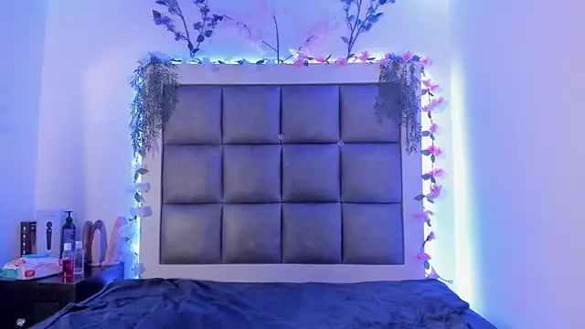 abbiecollins js online show from 02/03/26, 04:21