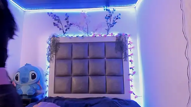 abbiecollins js online show from 02/19/26, 03:58