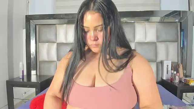 abbiecollins js online show from 11/12/25, 03:43