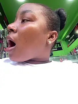 Karol sexy23 online show from 03/12/26, 08:02