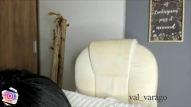 val varago online show from 06/10/26, 12:23