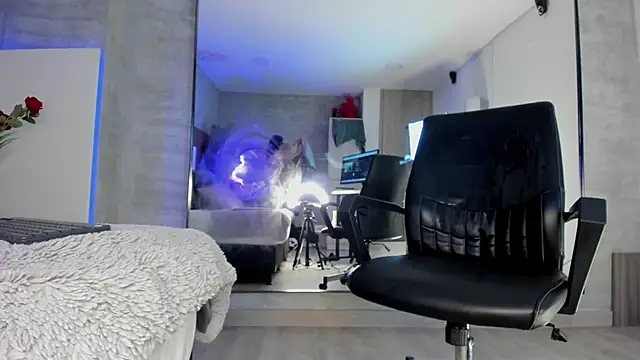 Amber Santana online show from 03/12/26, 01:33