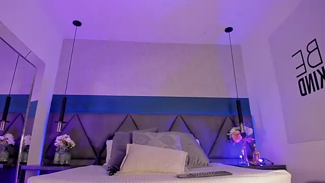 Amber Santana online show from 05/23/26, 01:32