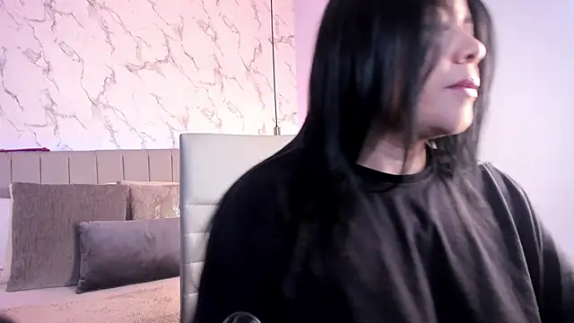 Amber Santana online show from 11/13/25, 09:51