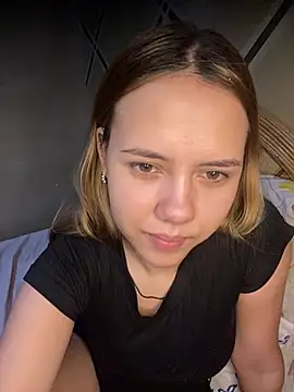 coupleyys online show from 02/11/26, 10:31