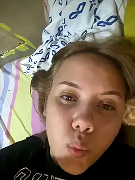 coupleyys online show from 12/20/25, 03:53