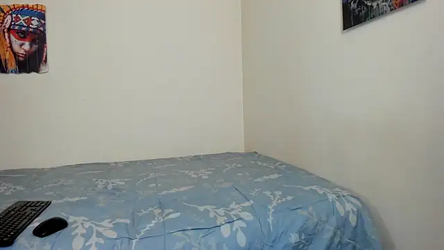 mariajose222 online show from 11/09/25, 02:04