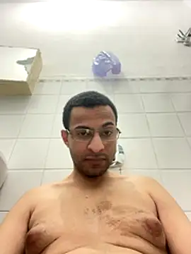 Snapshot of pauzudomoreno1 chatting on 12/04/25, 05:39 pauzudomoreno1 online show from 12/04/25, 05:39