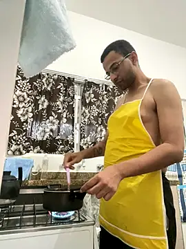 Snapshot of pauzudomoreno1 chatting on 12/04/25, 09:36 pauzudomoreno1 online show from 12/04/25, 09:36