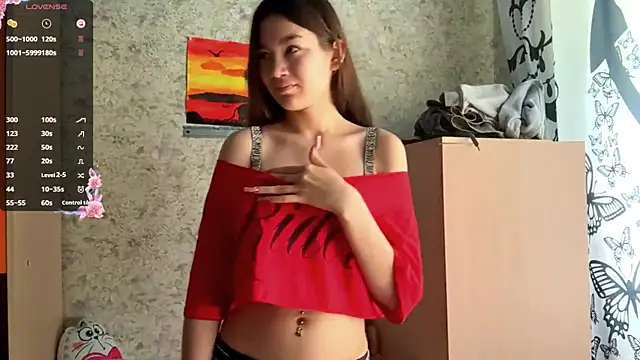 Snapshot of Cuteviola chatting on 05/15/26, 12:52 Cuteviola online show from 05/15/26, 12:52