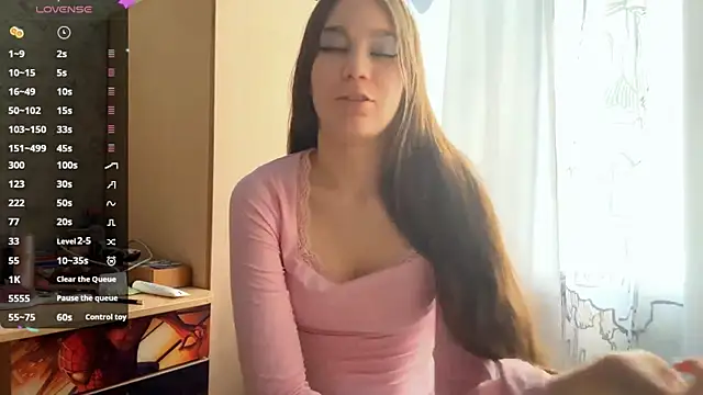 Snapshot of Cuteviola chatting on 04/22/26, 01:45 Cuteviola online show from 04/22/26, 01:45