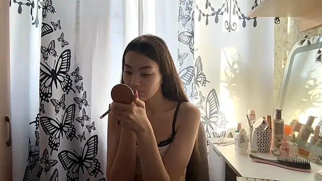 Cuteviola online show from 02/09/26, 12:52