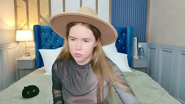 Alida Brice online show from 11/21/25, 05:56