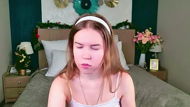 Alida Brice online show from 12/21/25, 05:53