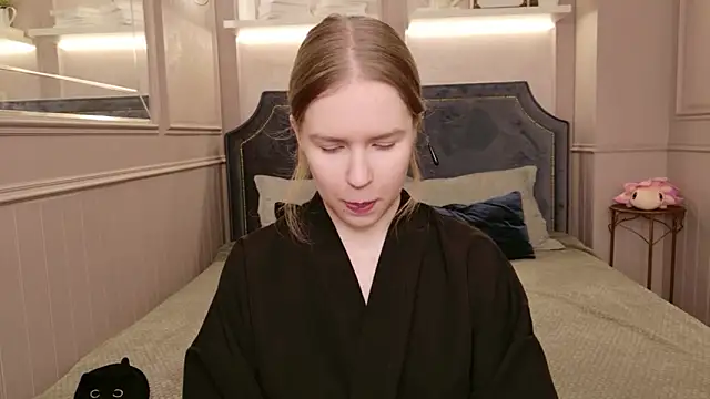 Alida Brice online show from 04/23/26, 05:47