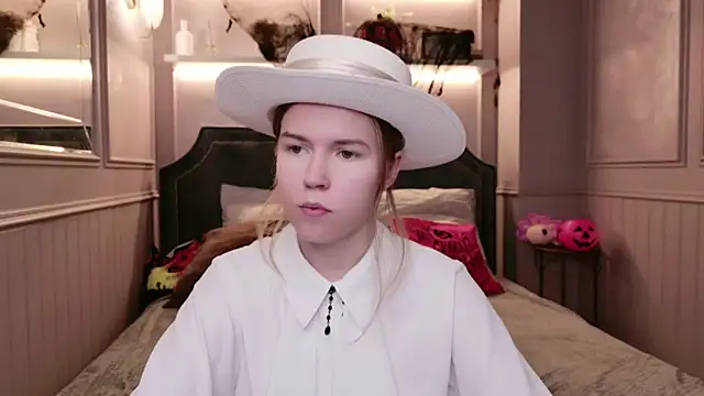 Alida Brice online show from 11/03/25, 05:45