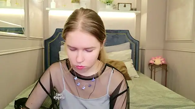 Alida Brice online show from 11/27/25, 05:52