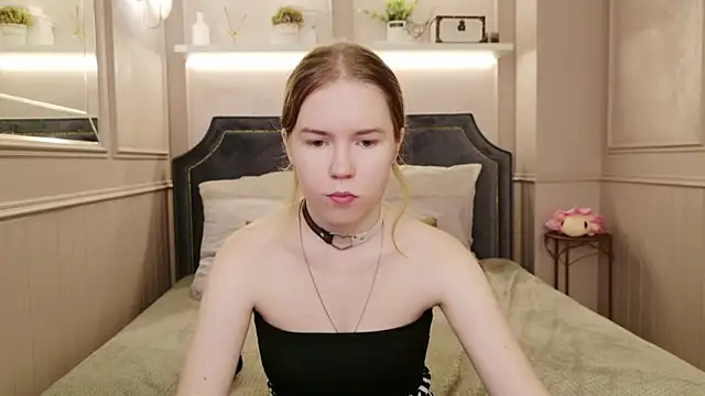 Alida Brice online show from 11/11/25, 05:35