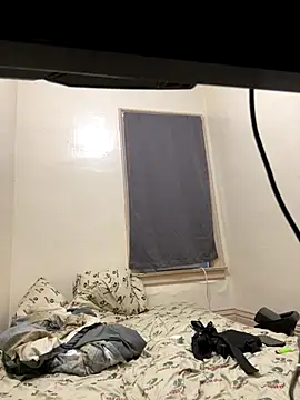 LeoPR00 online show from 09/20/25, 10:37