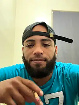 LeoPR00 online show from 10/06/25, 02:24