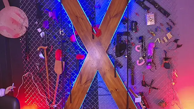 Dmorningstar bdsm online show from 10/28/25, 01:21