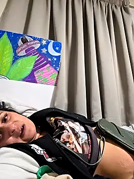 Trixtbang online show from 09/28/25, 04:14