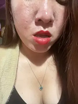 Snapshot of Luna-ass chatting on 02/03/26, 01:27 Luna-ass online show from 02/03/26, 01:27