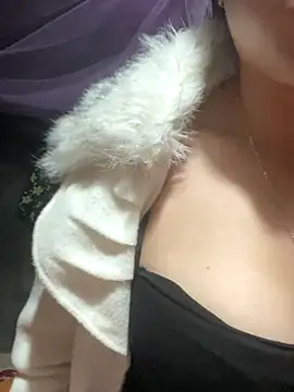 Luna-ass online show from 12/03/25, 09:14