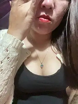 Snapshot of Luna-ass chatting on 12/22/25, 12:27 Luna-ass online show from 12/22/25, 12:27