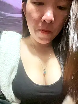 Luna-ass online show from 11/28/25, 11:54